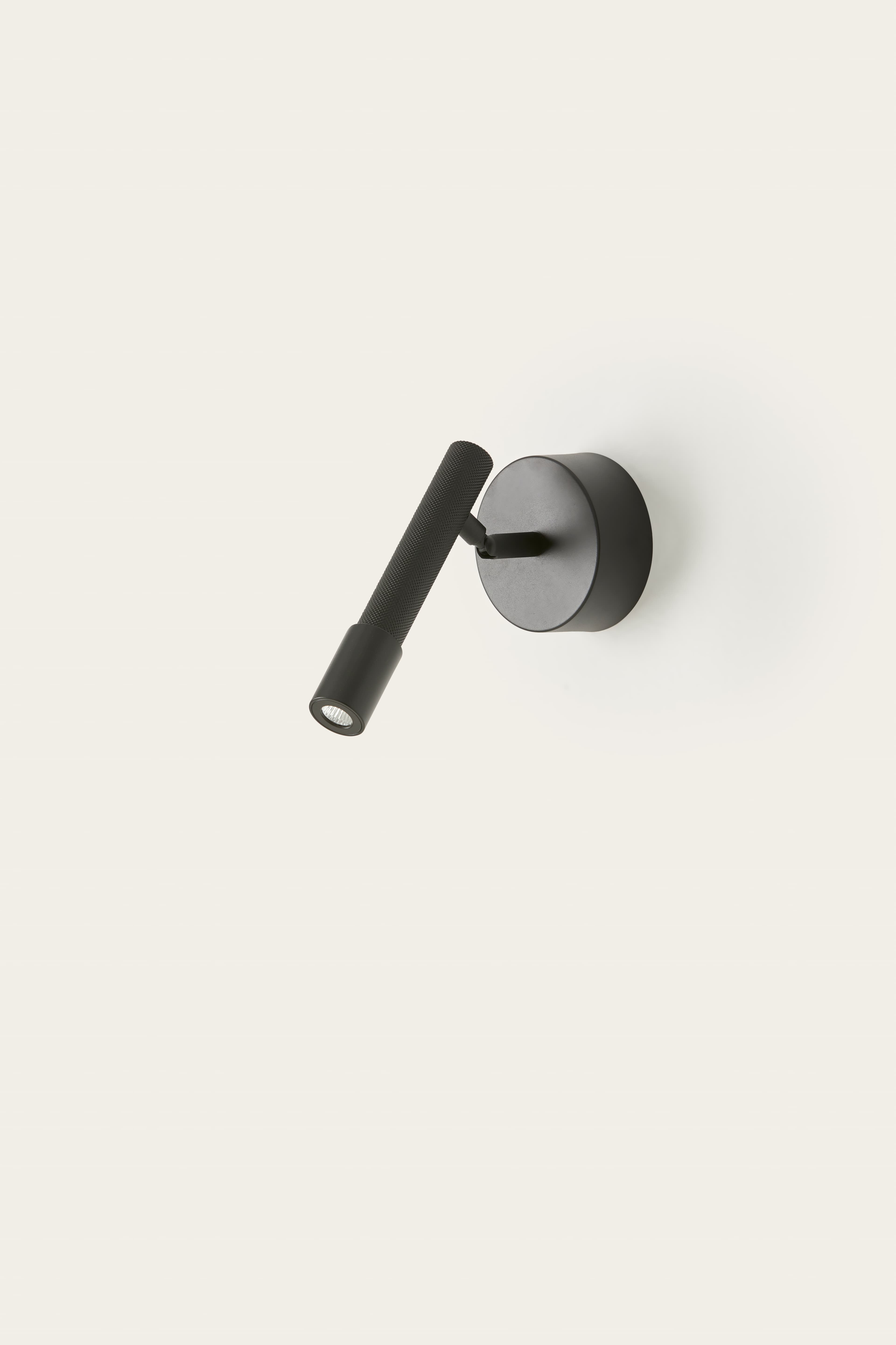 Ycro Wall Lamp