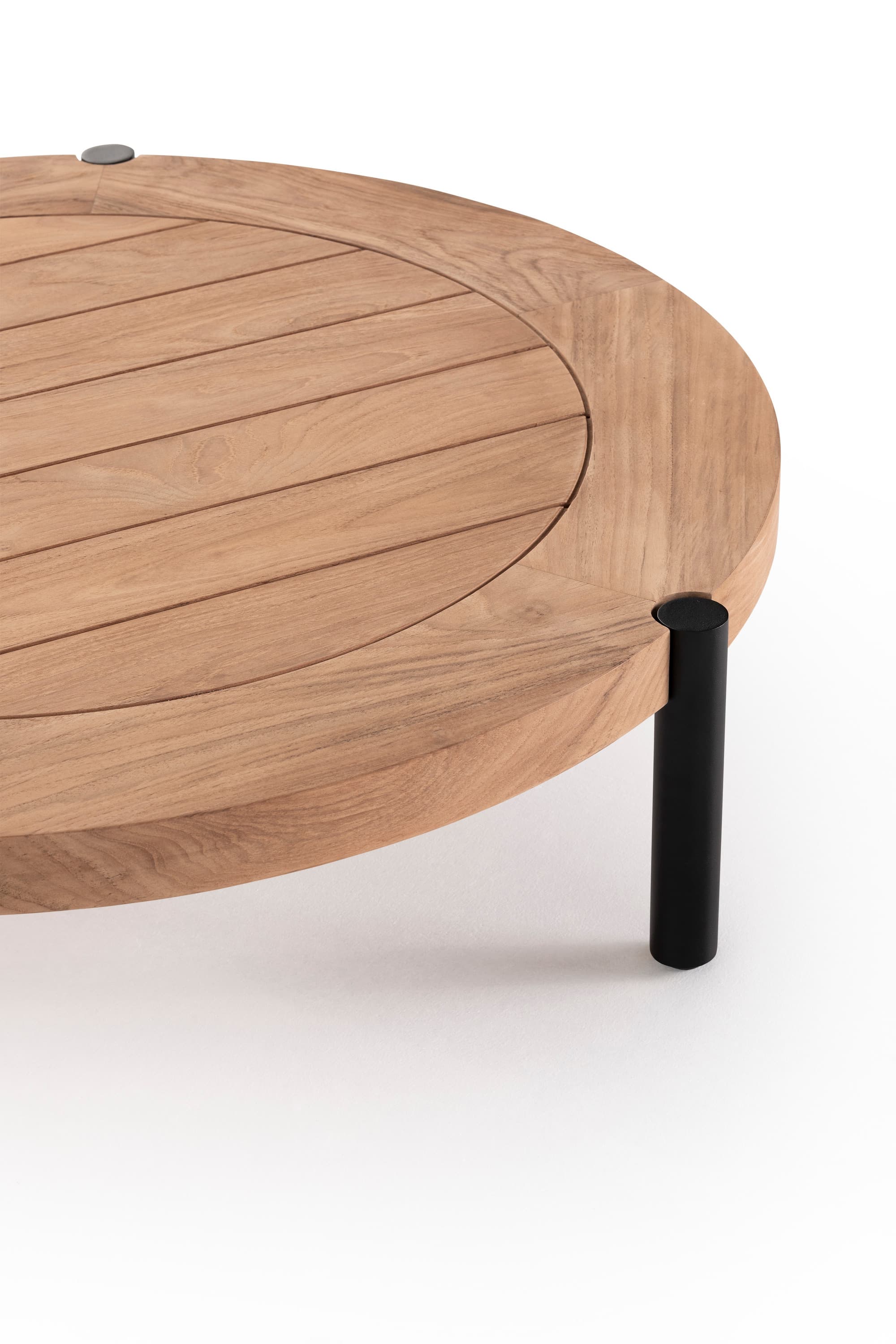 Lademadera round coffee table
